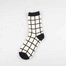 Calcetines de hombre blancos negros clásicos de rayas verticales de celosía de 1 pieza